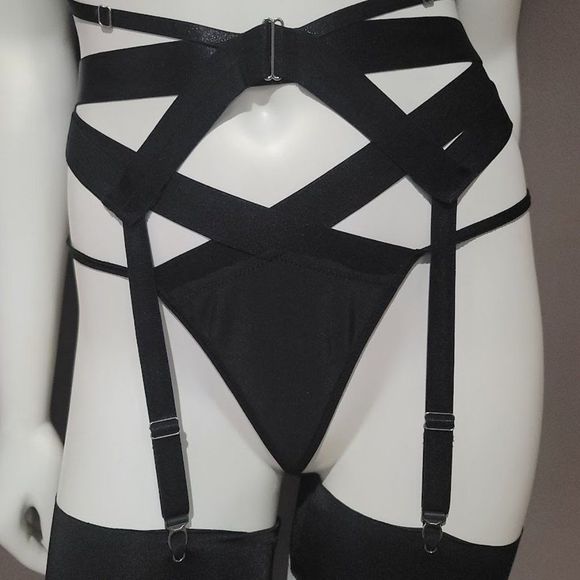 Harness Garter Lingerie Set - Picture 4 of 10